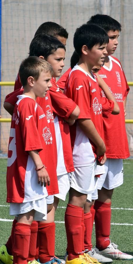 Primera jornada en El Salvador del Torneo de fútbol 8 del Yagüe