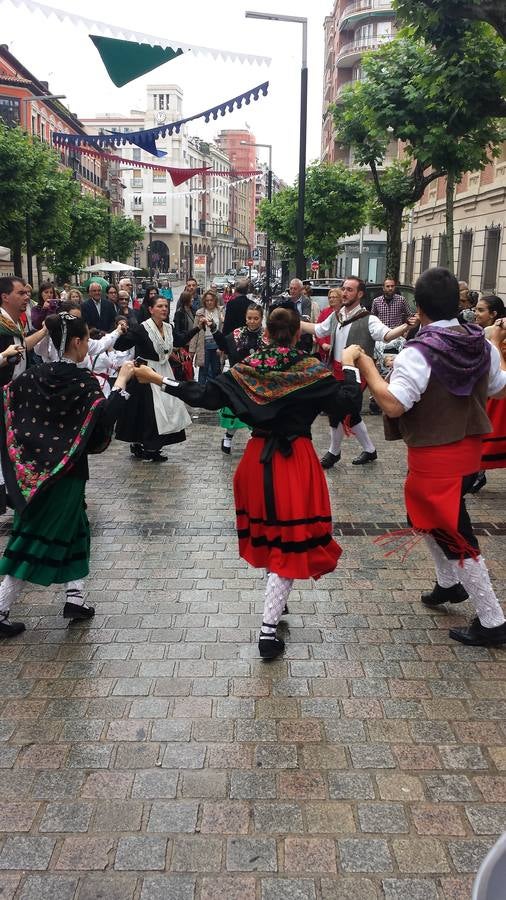 Danzas en Bretón por San Bernabé