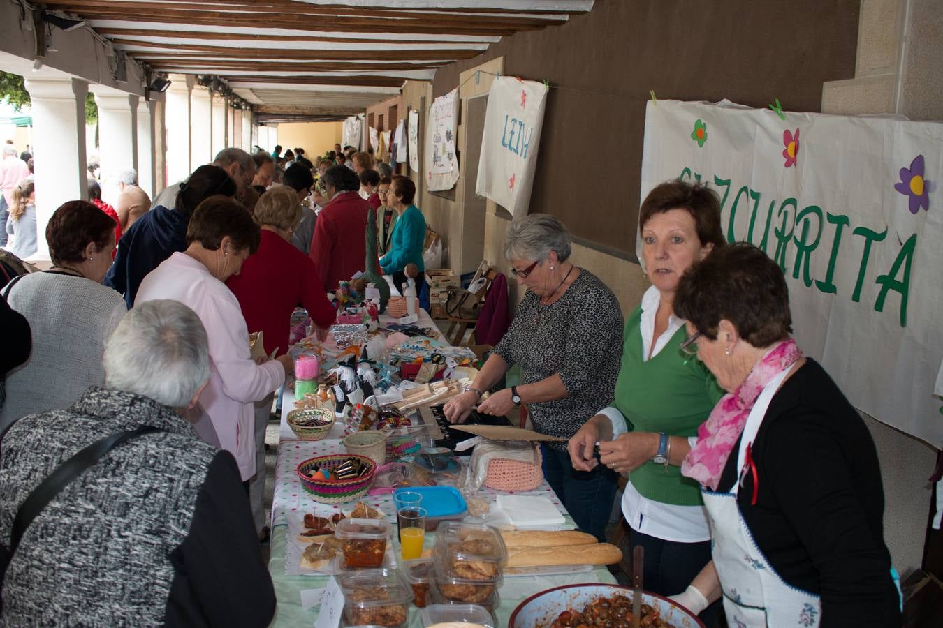 Mercado solidario en Santo Domingo