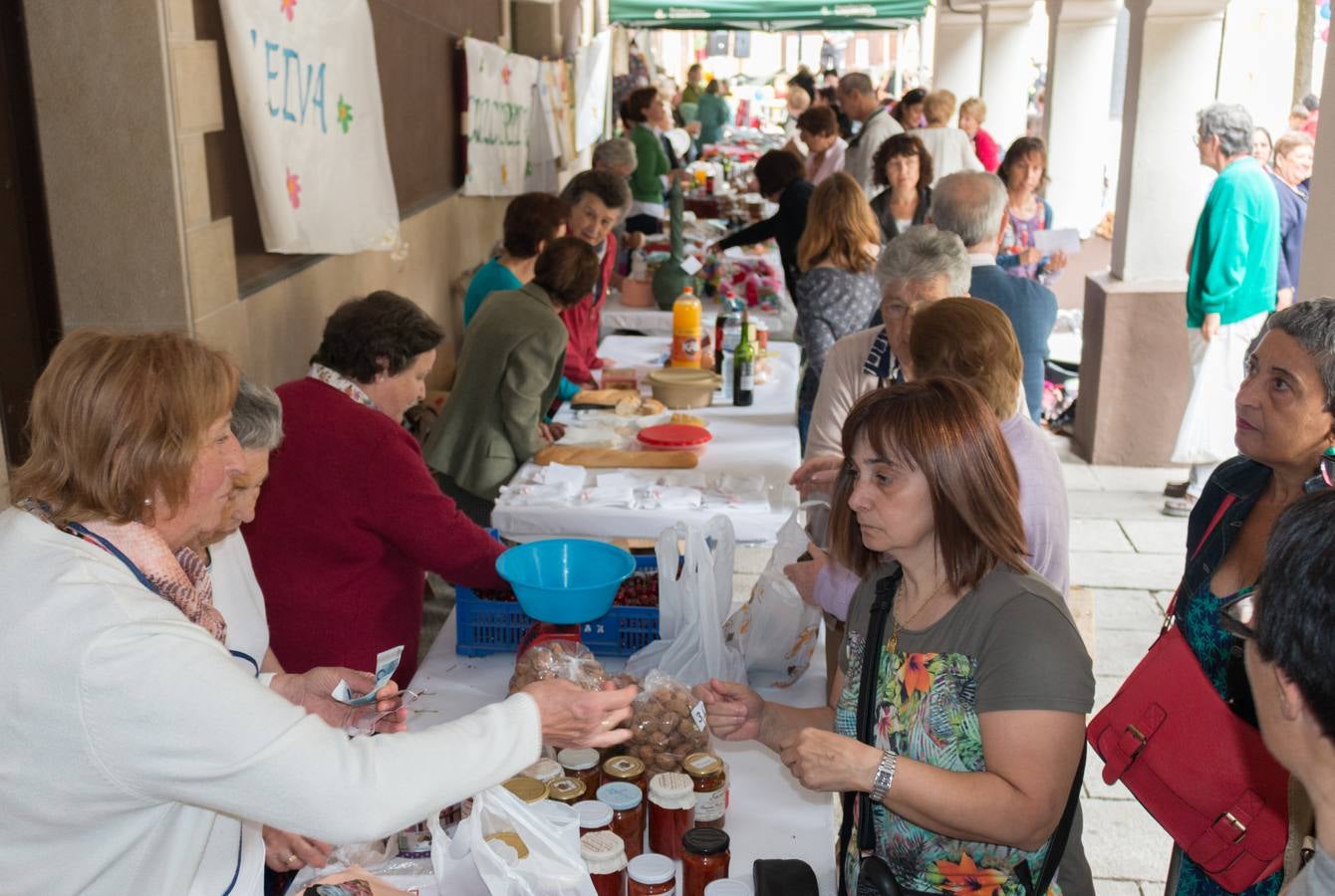 Mercado solidario en Santo Domingo