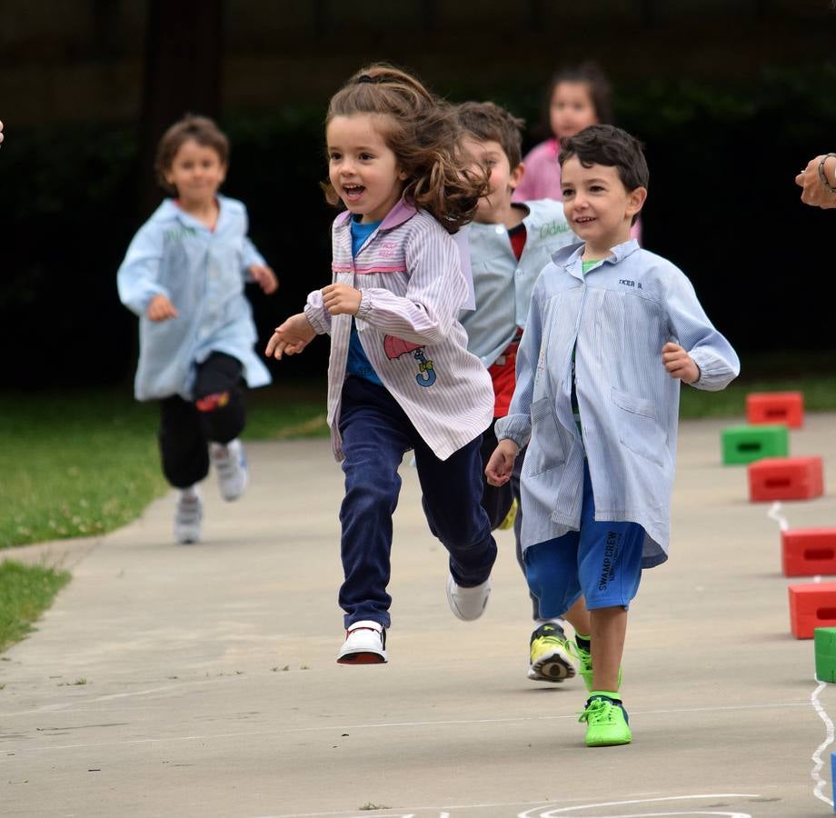 Carrera solidaria en beneficio de la asociación AREPAK