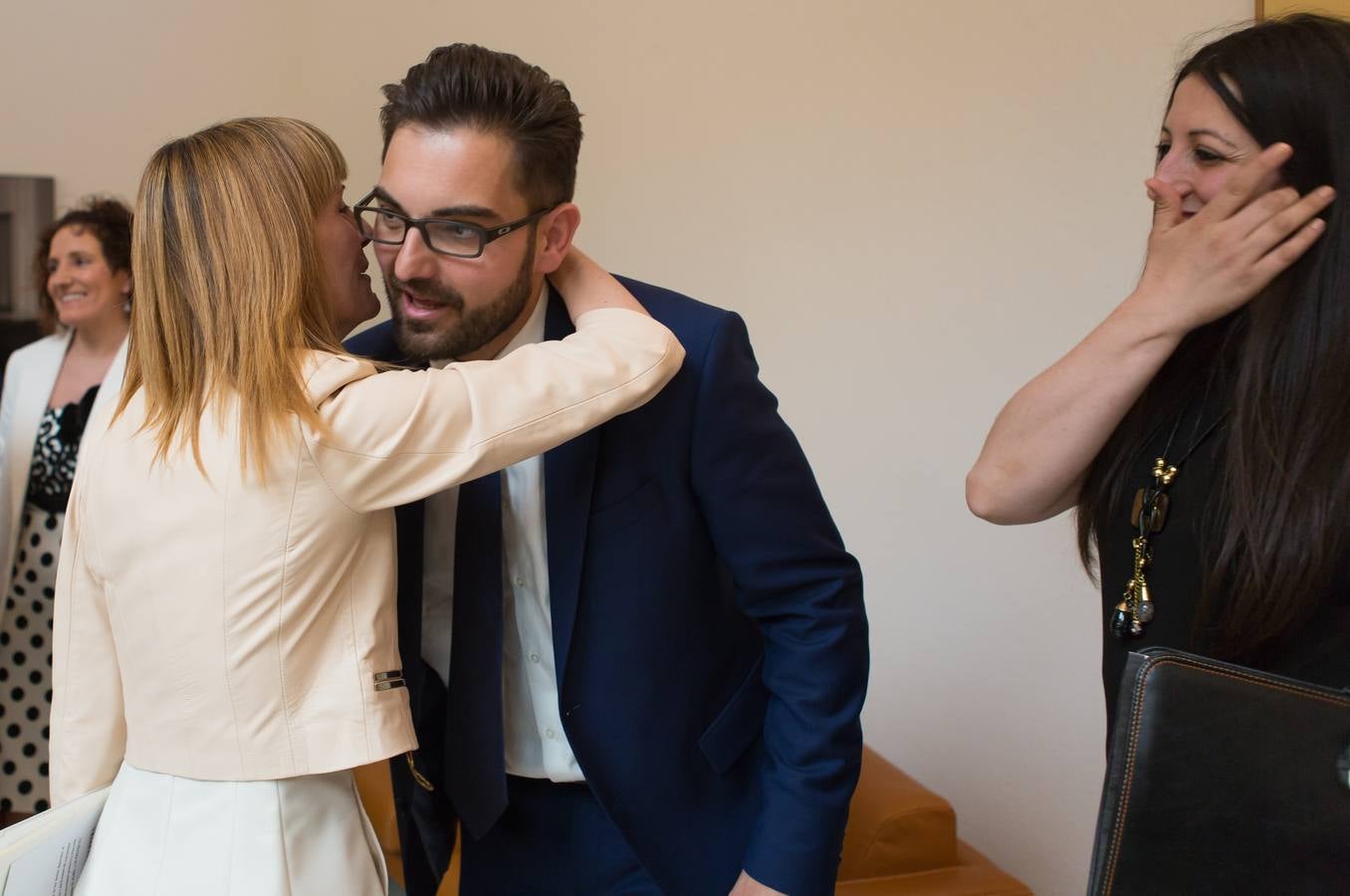 Las felicitaciones después de la Constitución del Parlamento de La Rioja