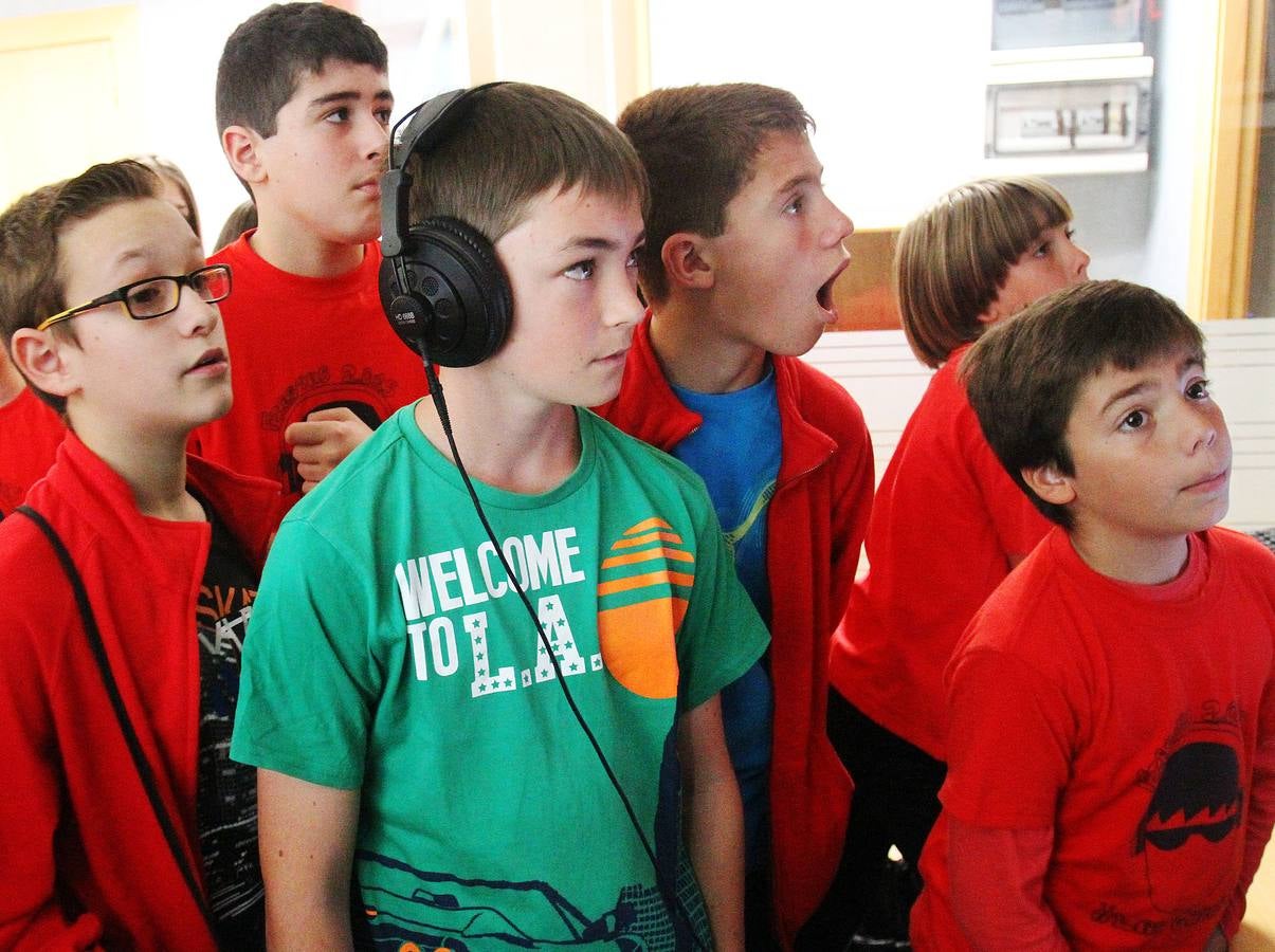 Los alumnos de 6 º C del Colegio Las Gaunas de Logroño visitan la multimedia de Diario LA RIOJA