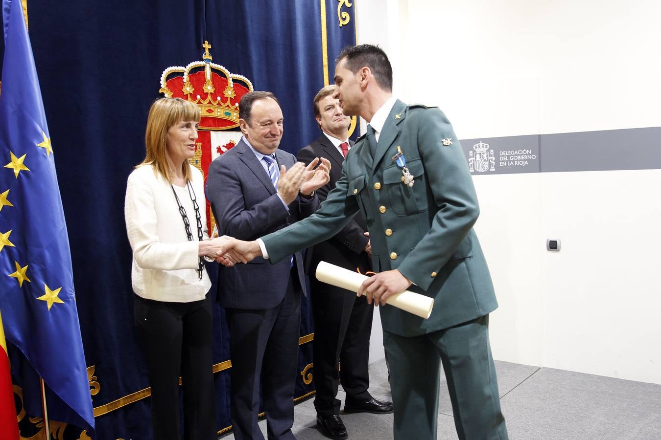 Entrega de las Encomiendas y Cruces de Oficial