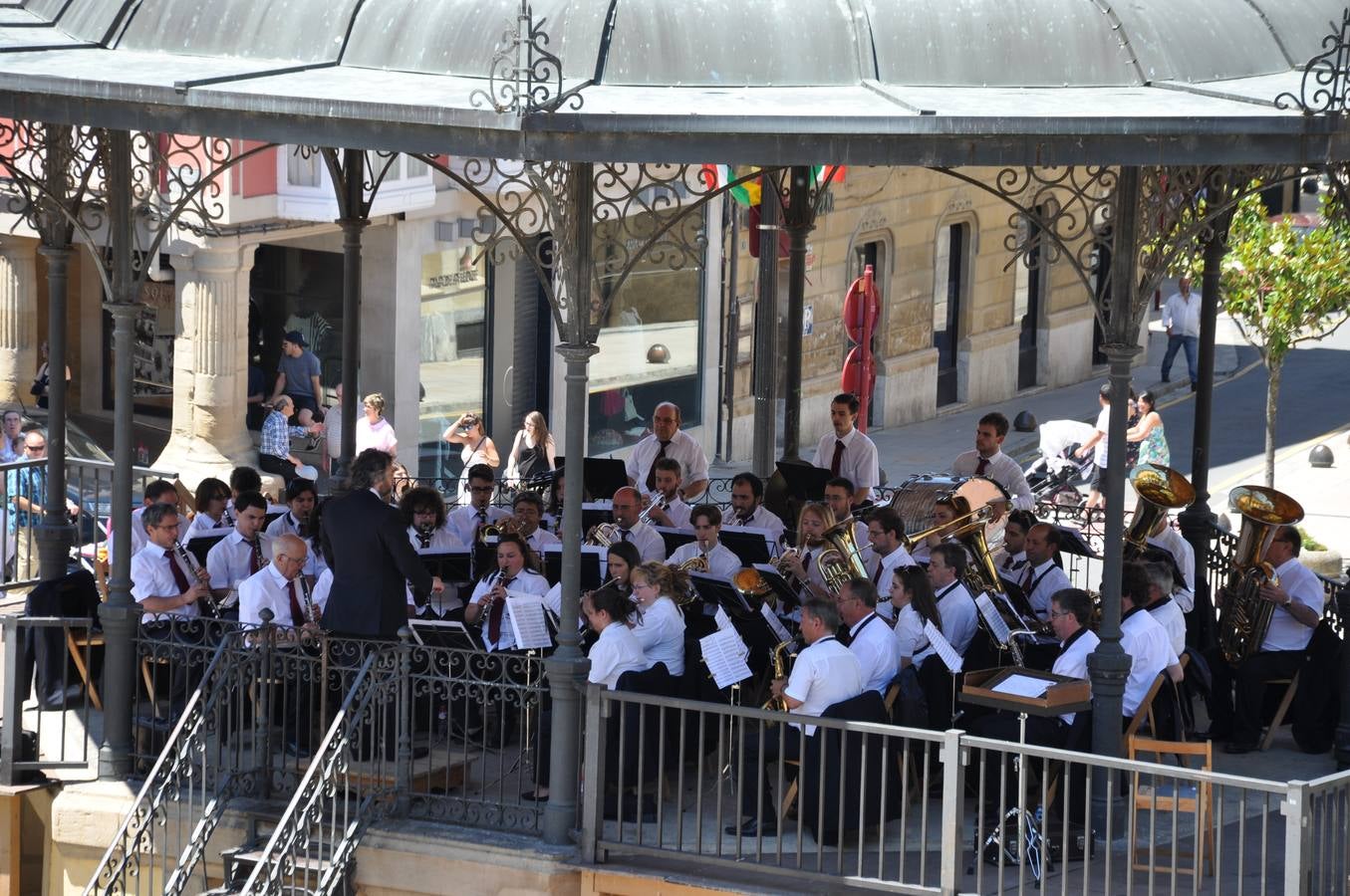 Haro celebra el día grande de sus fiestas de San Felices