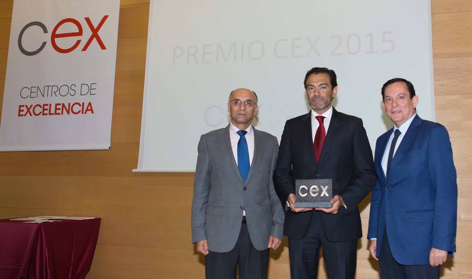 Entrega de premios nacionales CEX en el Riojaforum