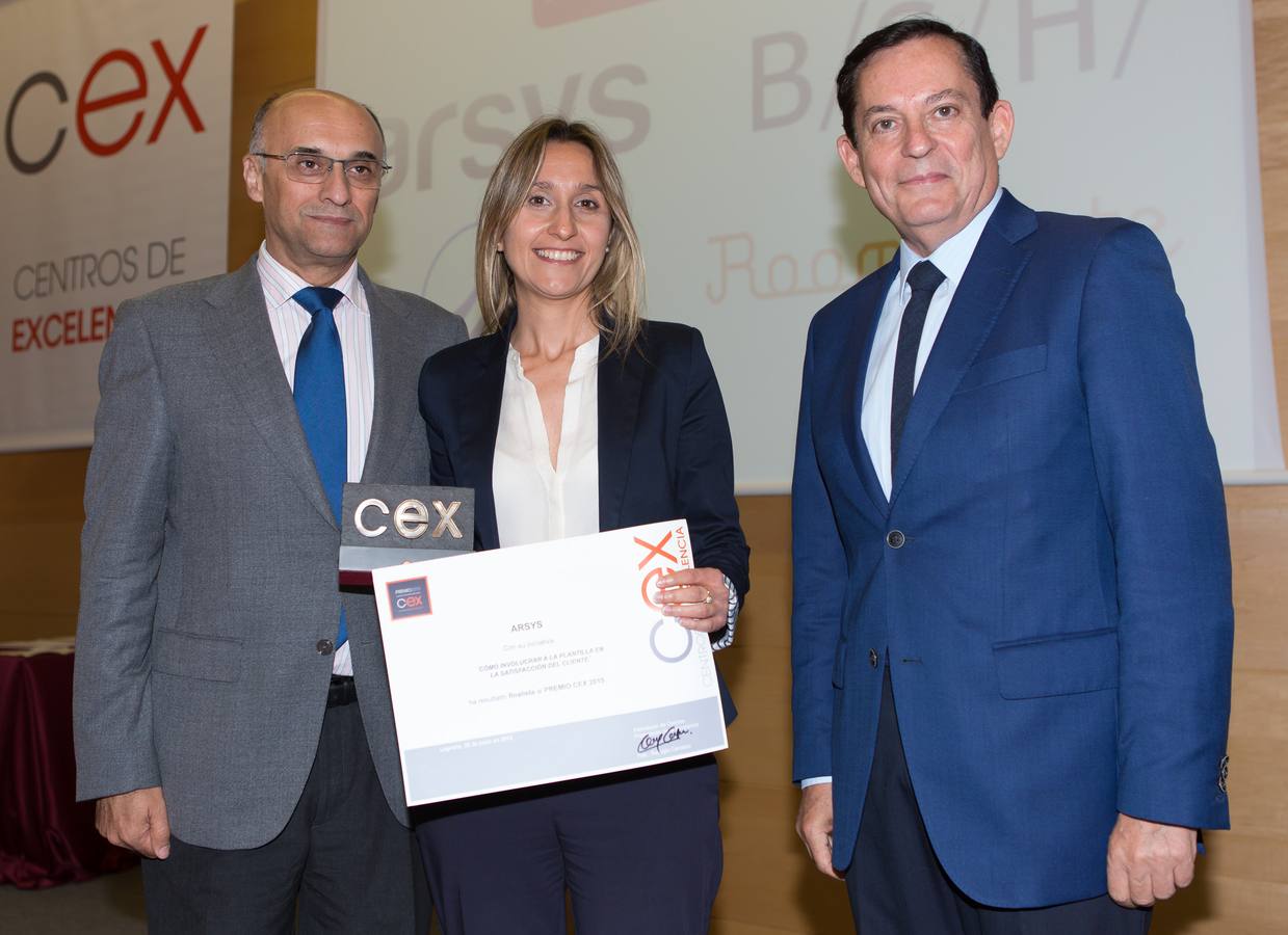 Entrega de premios nacionales CEX en el Riojaforum