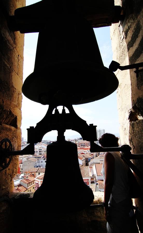 &#039;Alcanza la cima de la torre&#039; de la Iglesia de Santiago el Real en las visitas guiadas