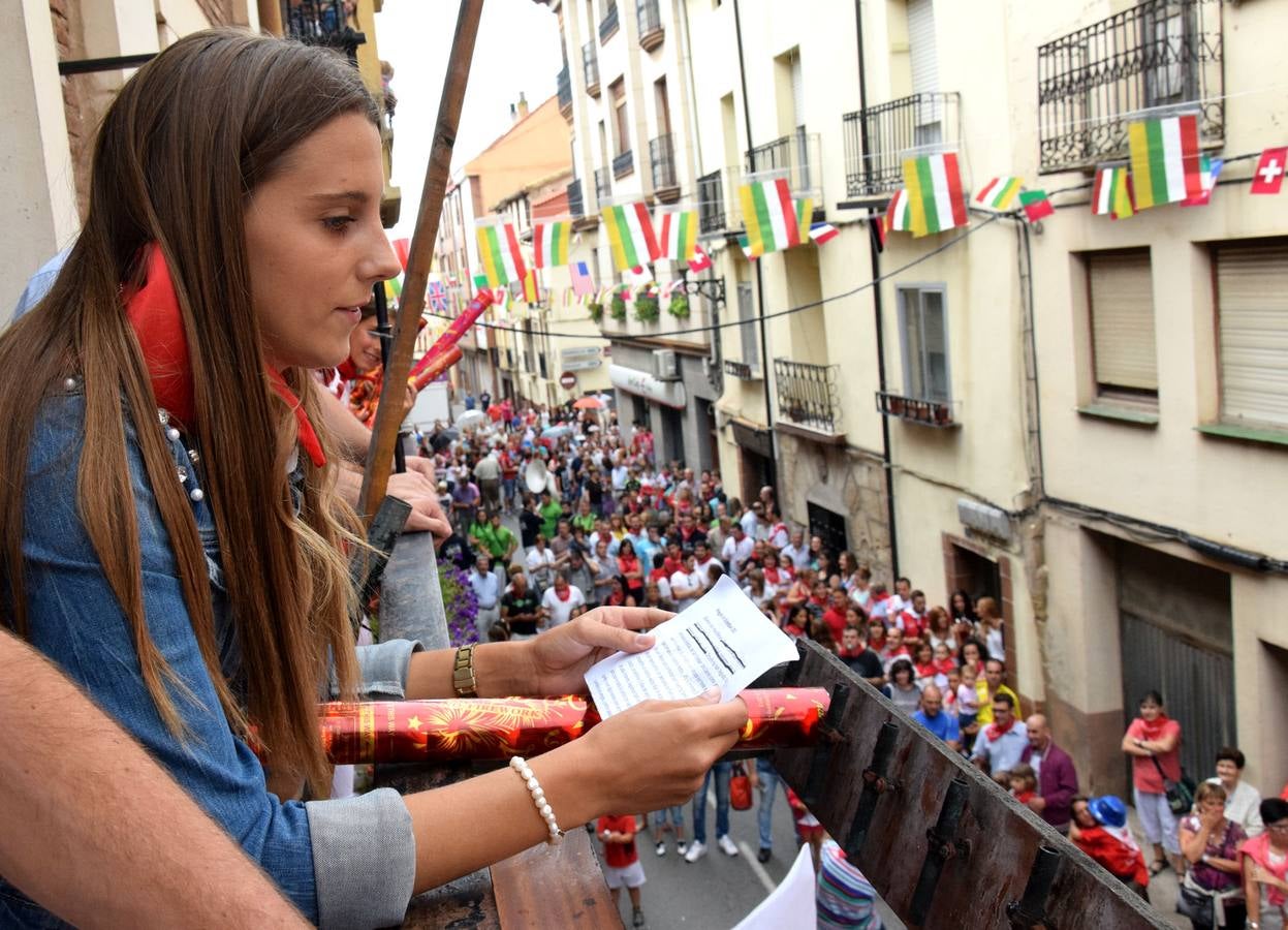 El cohete da inicio a las fiestas de Murillo