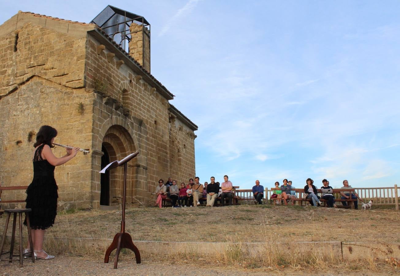 Paellada popular en el Parque Arana de Ábalos