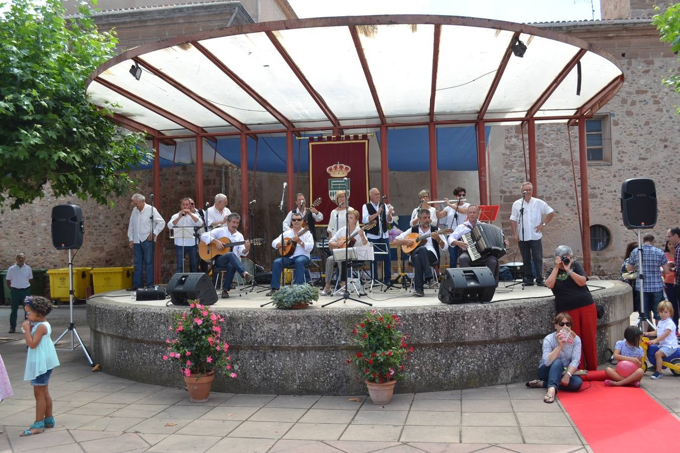 Proclamación de los Soperos y fiesta del Vino chorizo y pan en Badarán