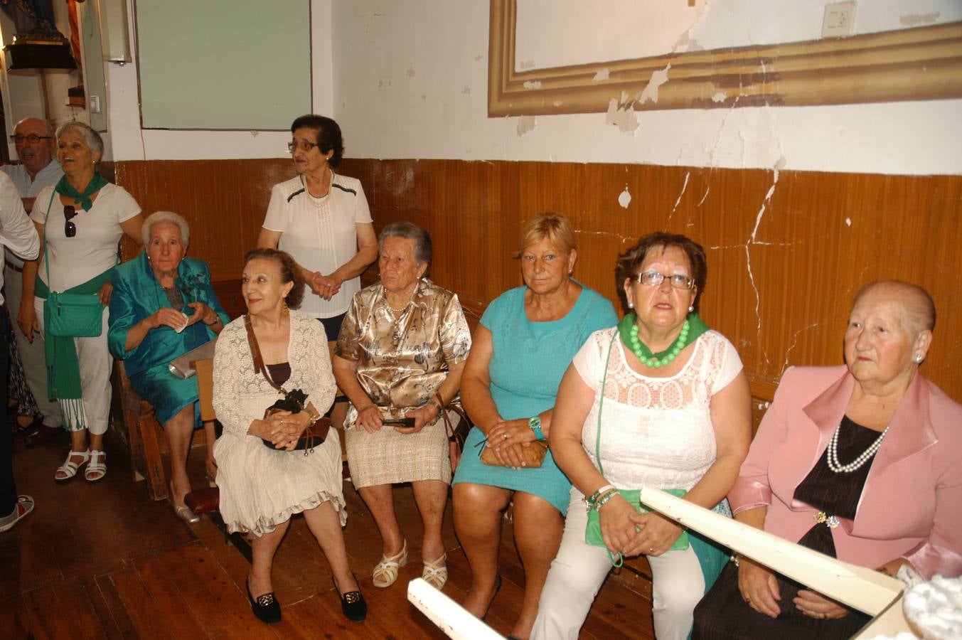 Procesión y ofrenda de flores en honor a la Virgen del Rosario y San Vicente Ferrer en Valverde