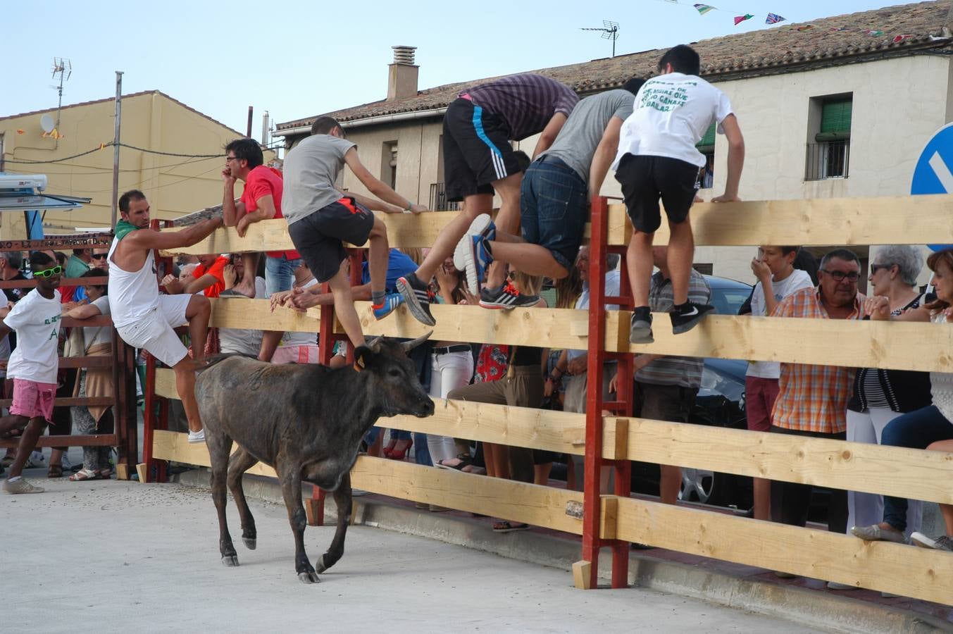 El Día de las Peñas puso fin ayer a las fiestas de Valverde