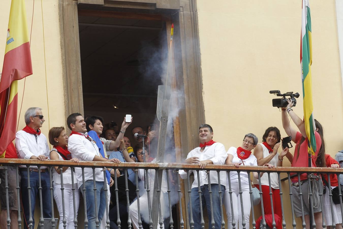 El chupinazo desata la fiesta en Alfaro