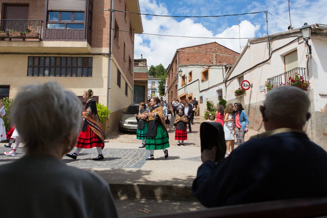 Procesión y degustaciones en Navarrete