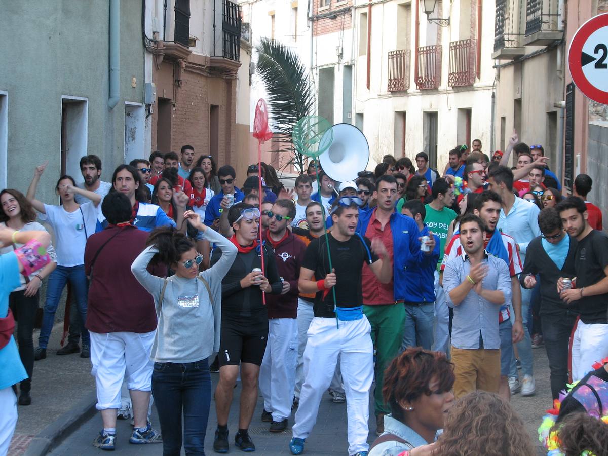 Alfaro dedica la jornada a las mujeres en su quinto día de fiestas