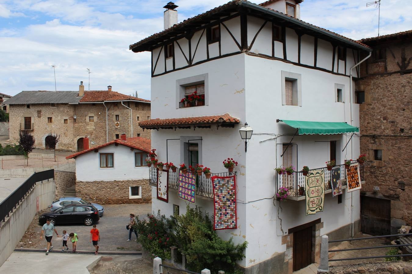 Fiesta de las almazuelas en Pradillo