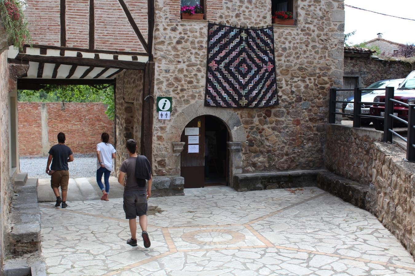 Fiesta de las almazuelas en Pradillo