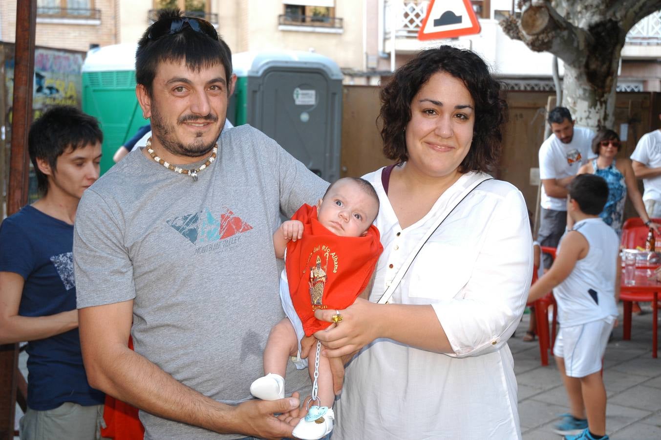 Imposición de pañuelos en Cervera