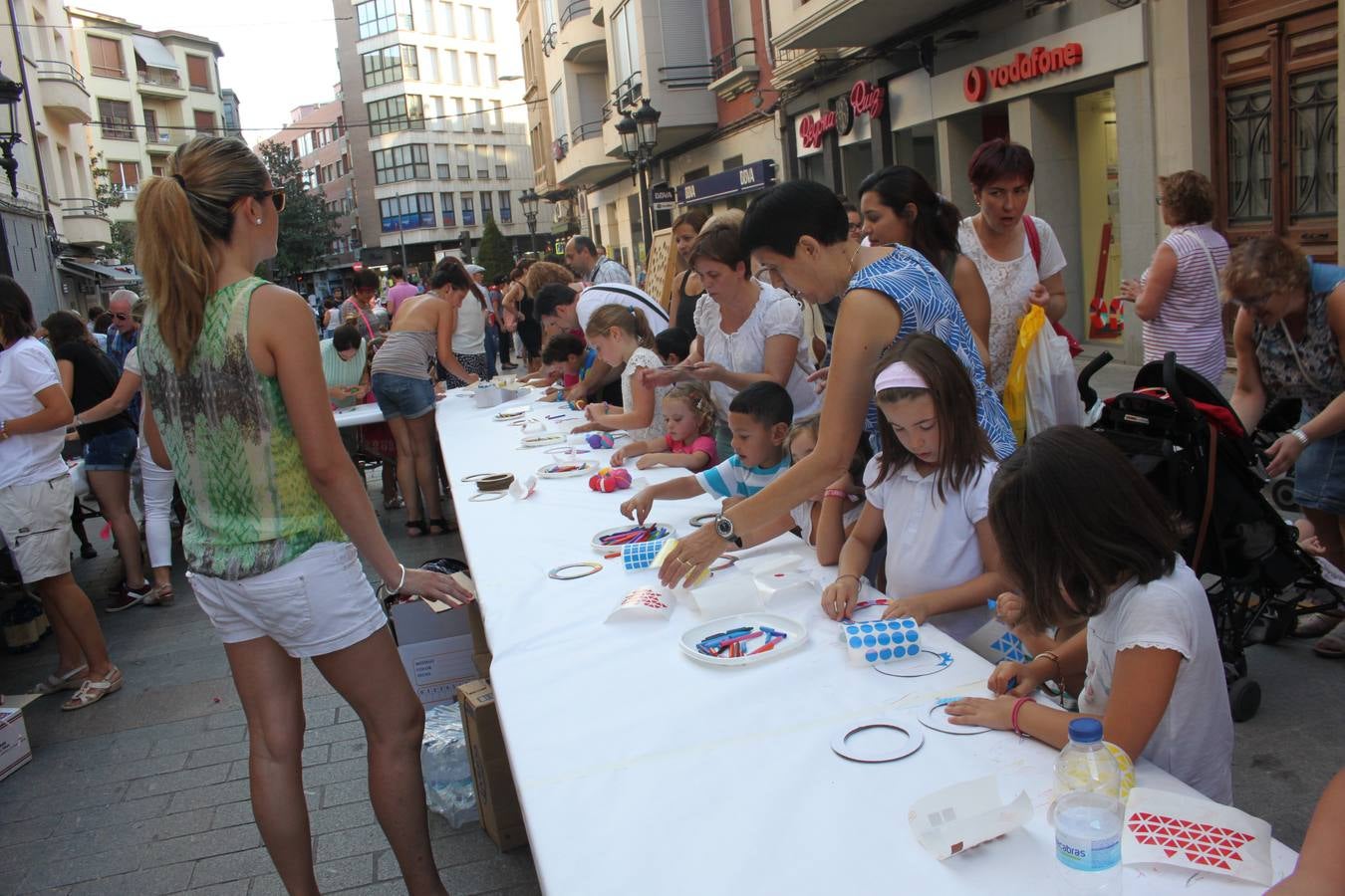 Arnedo flipa con malabares