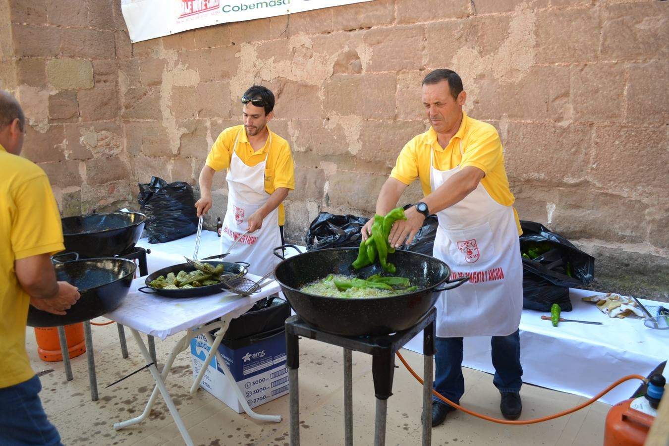 Anchoas y pimientos para Arenzana de Abajo