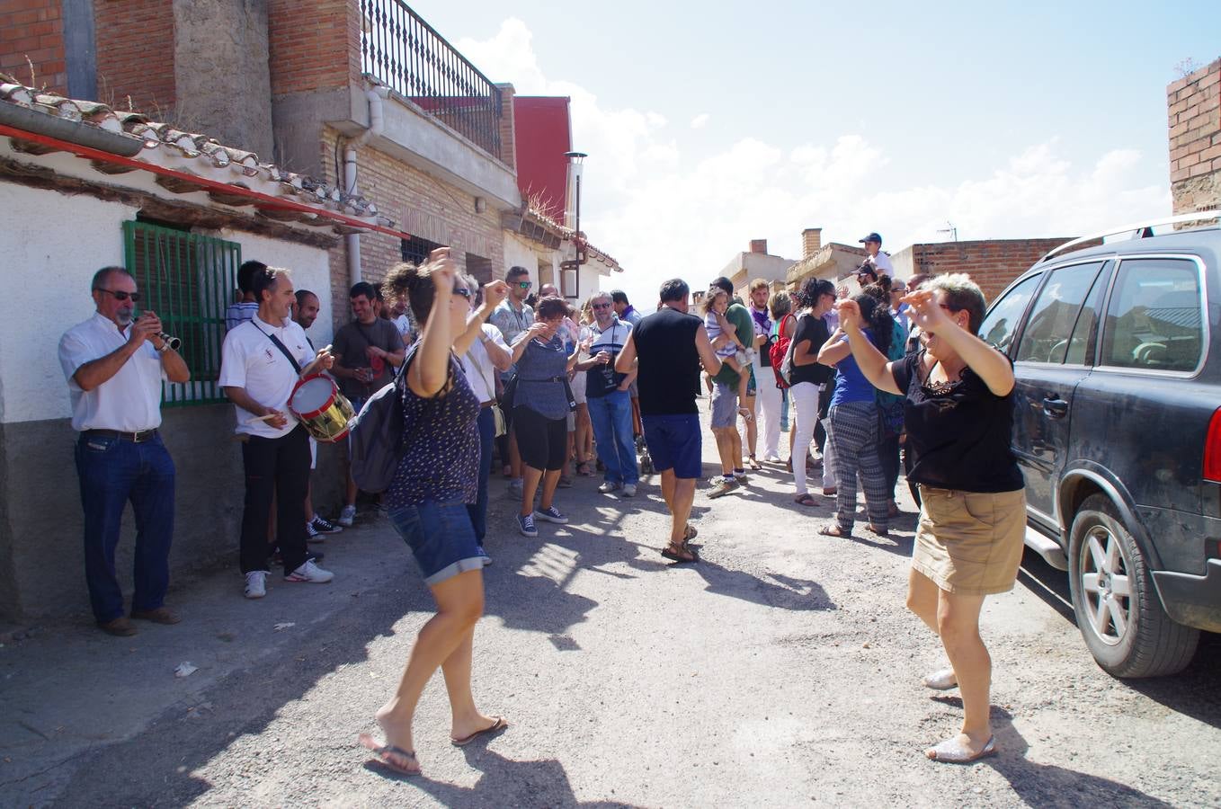 Alberite abre su barrio de las bodegas