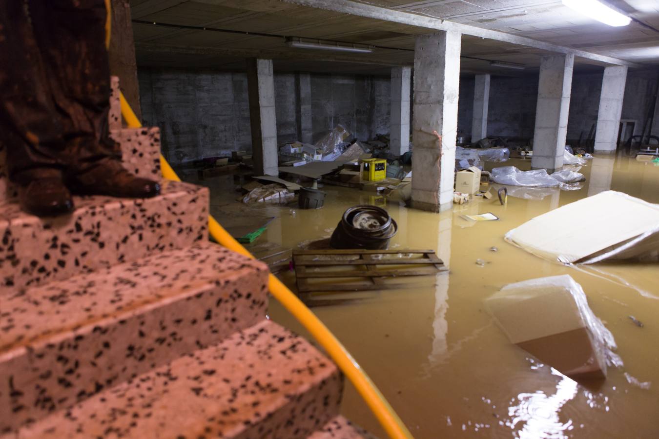 Primeras horas tras la tromba de agua de San Asensio