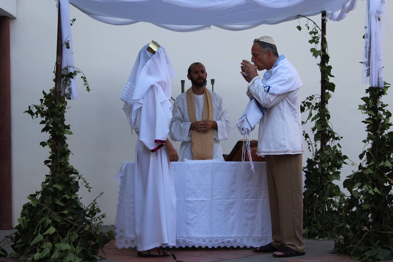 La Canilla representa en Calahorra el ritual de una boda judía