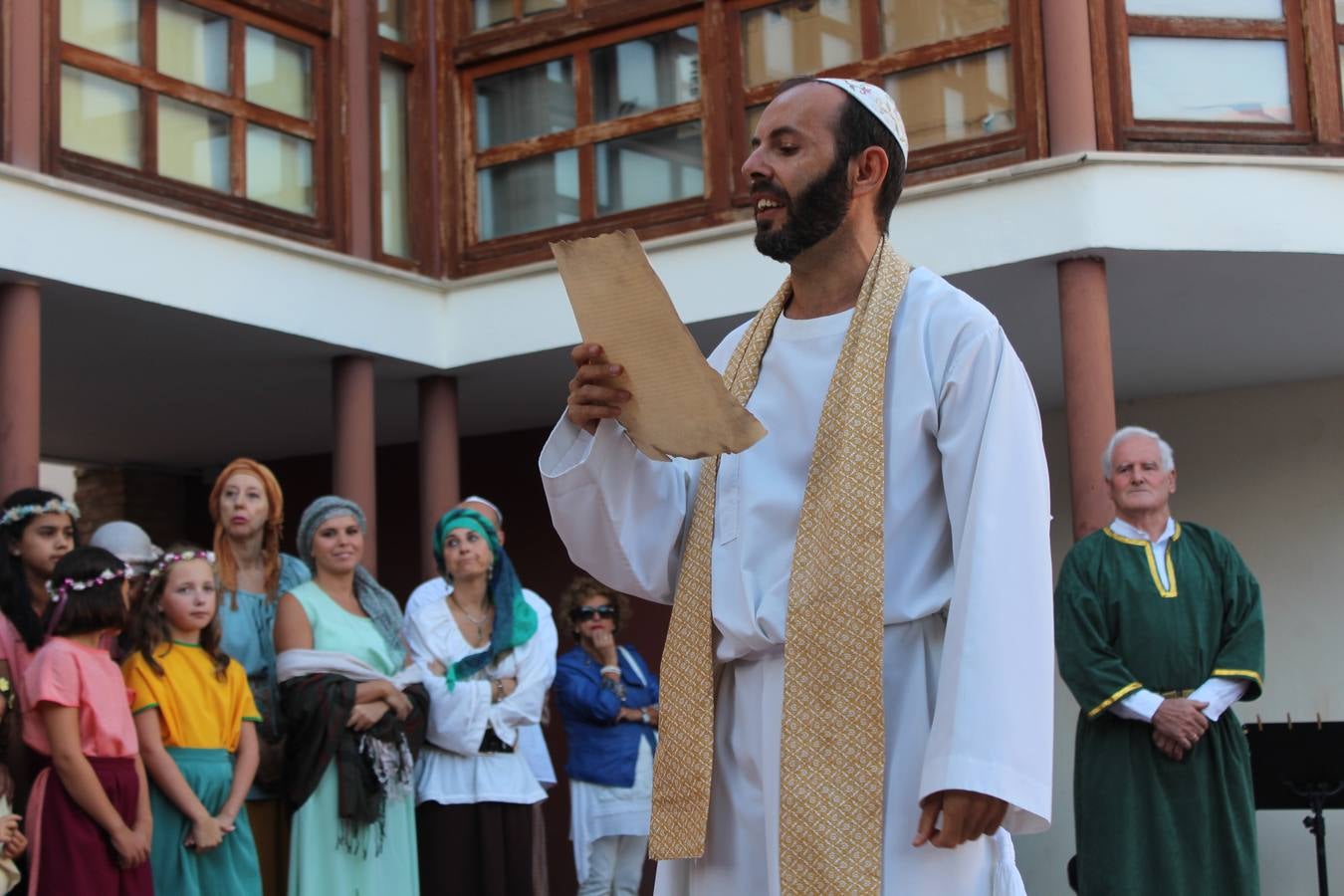 La Canilla representa en Calahorra el ritual de una boda judía