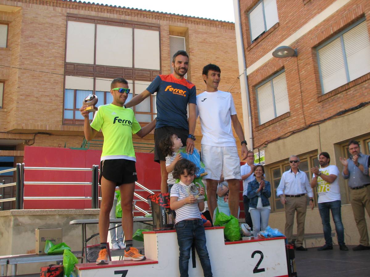 Tercer día de fiestas en Alfaro y ruta Jacobea del Ebro