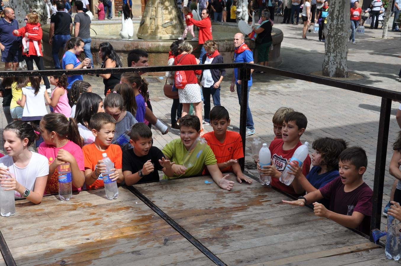Agua para empezar las fiestas de San Vicente