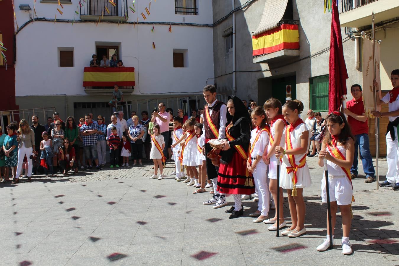 Autol, de procesión por San Adrián y Santa Natalia