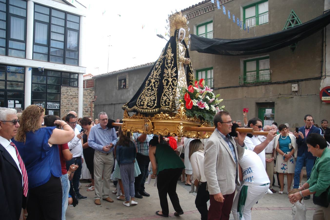 Cornago celebra su día grande