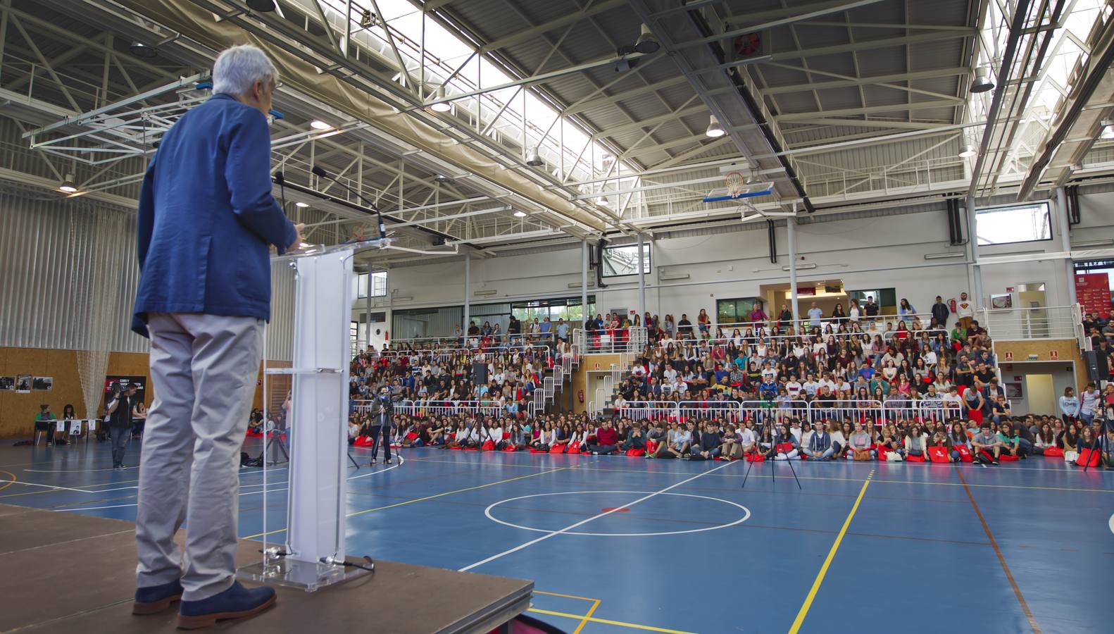 Arranca el curso 2015-2016 en la UR