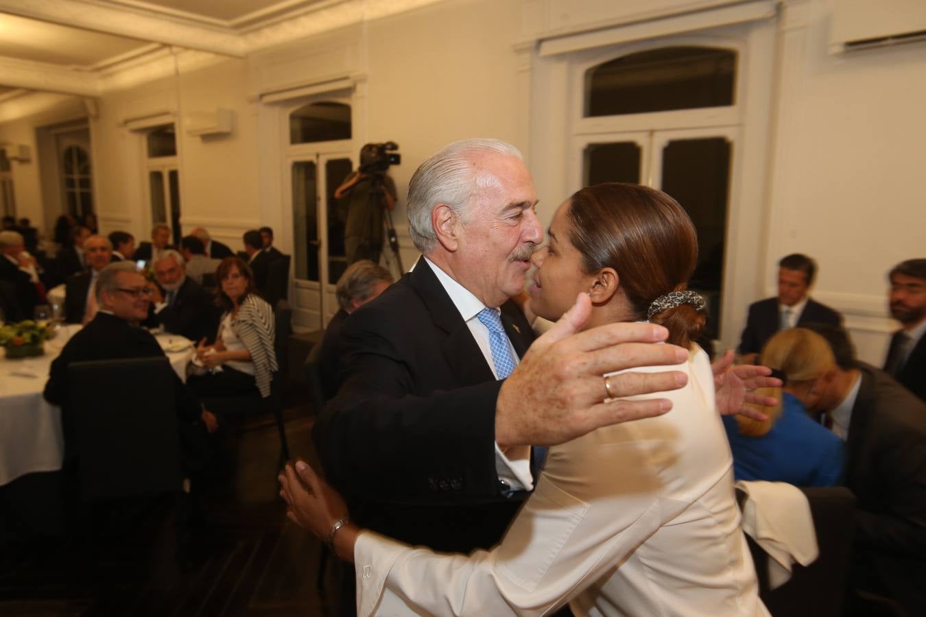 Gran noche de presentación de Futuro en Español