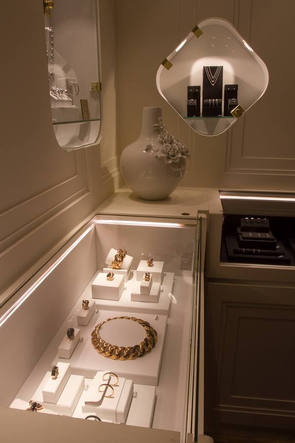 Apertura de Aristocrazy