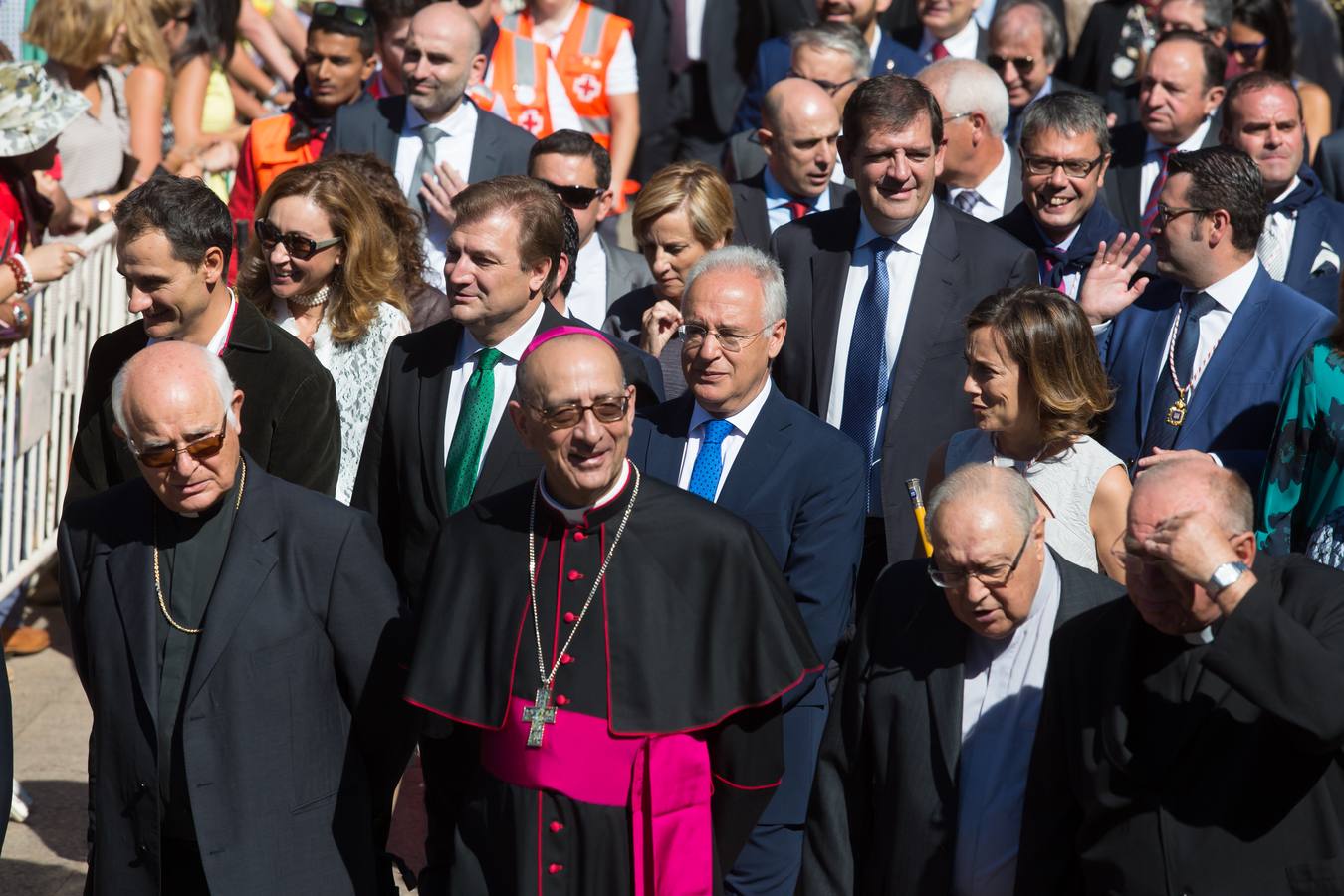 Ceniceros preside su primer pisado de la uva (I)