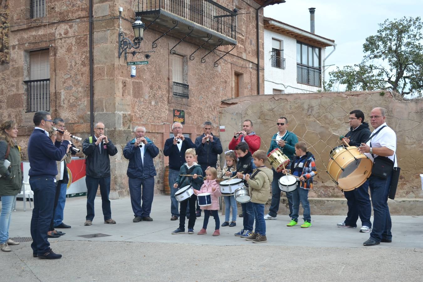 El tiempo desapacible no pudo con el festival del salchichón de Matute