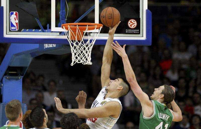 Las mejores imágenes del Real Madrid - Boston Celtics