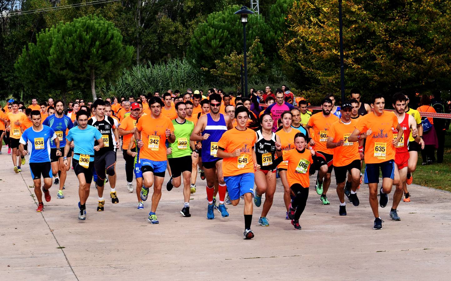 Carrera solidaria de Arfes
