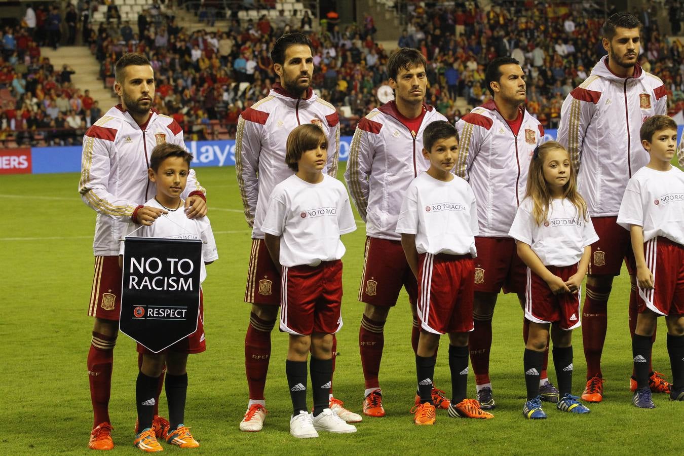 Fiesta en Las Gaunas con La Roja (I)