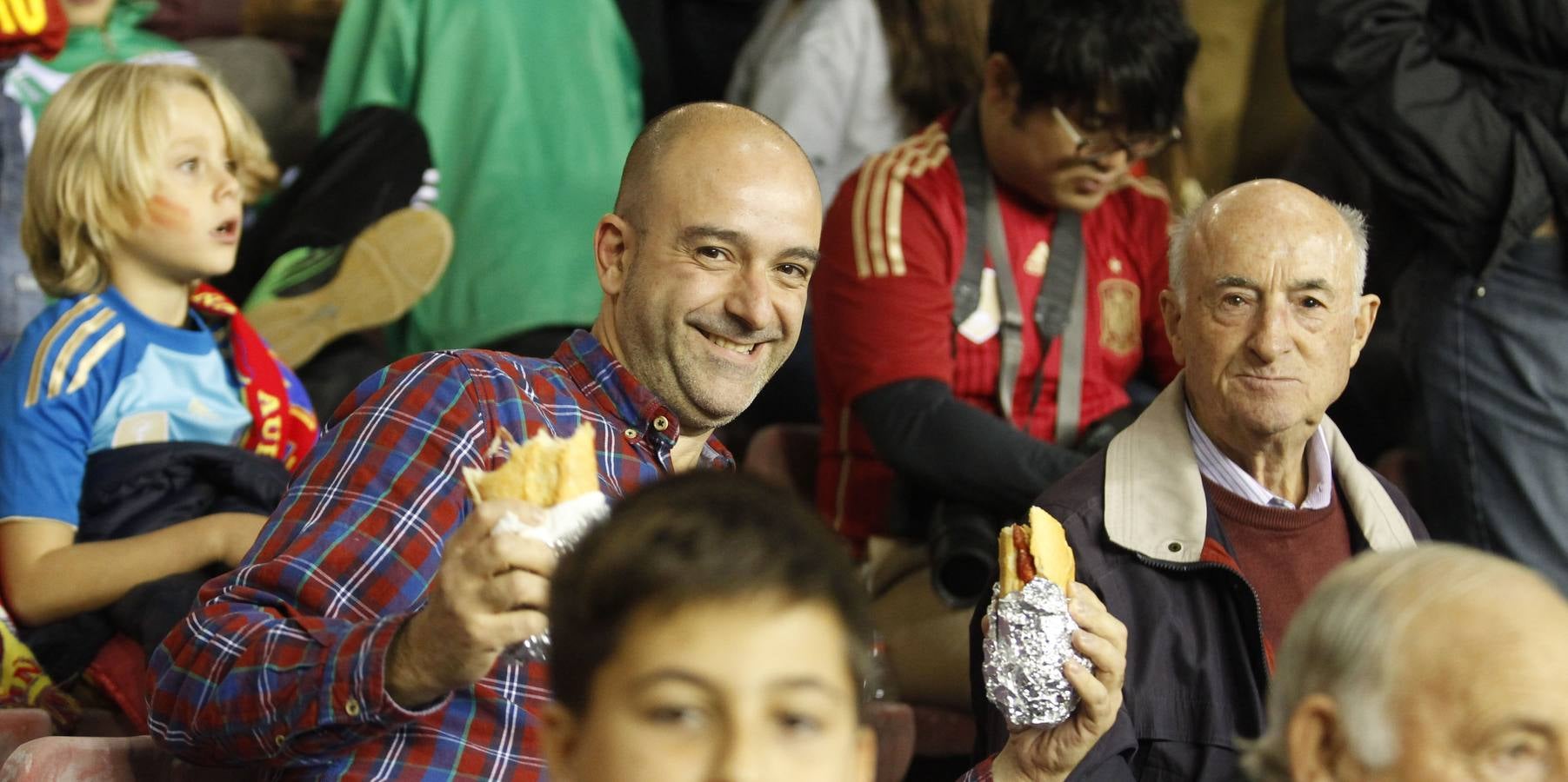 Fiesta en Las Gaunas con La Roja (I)