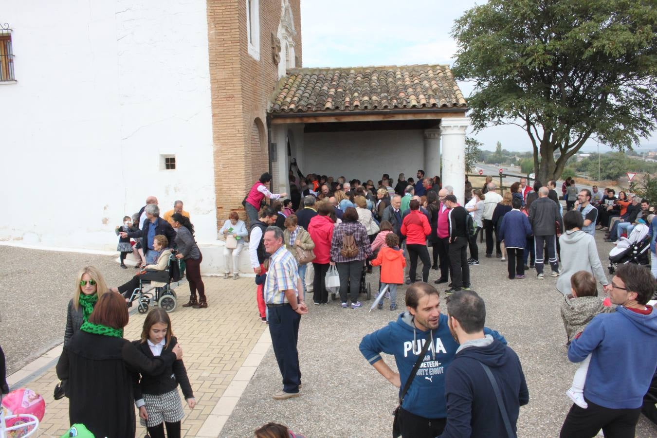 Romería a la ermita del Pilar en Alfaro