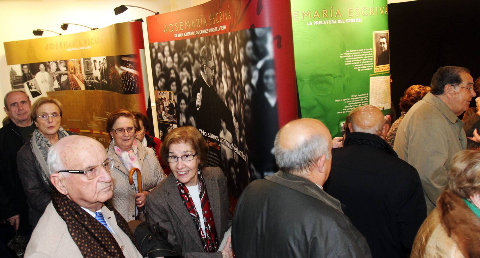 Inauguración en Logroño de la exposición sobre Escrivá de Balaguer, fundador del OPUS DEI