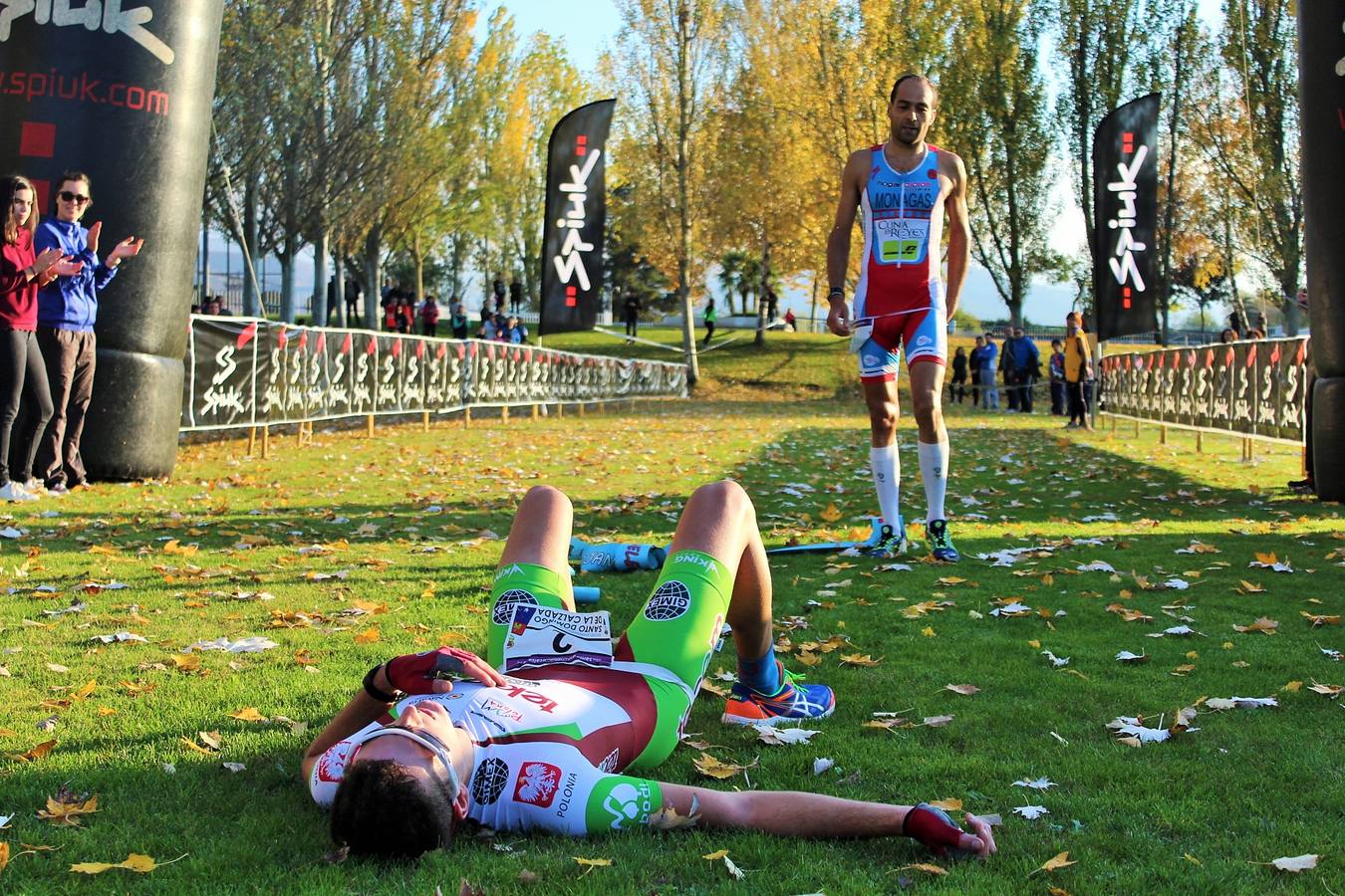 Alain Santamaría gana el X Duatlón Cros Valle del Oja