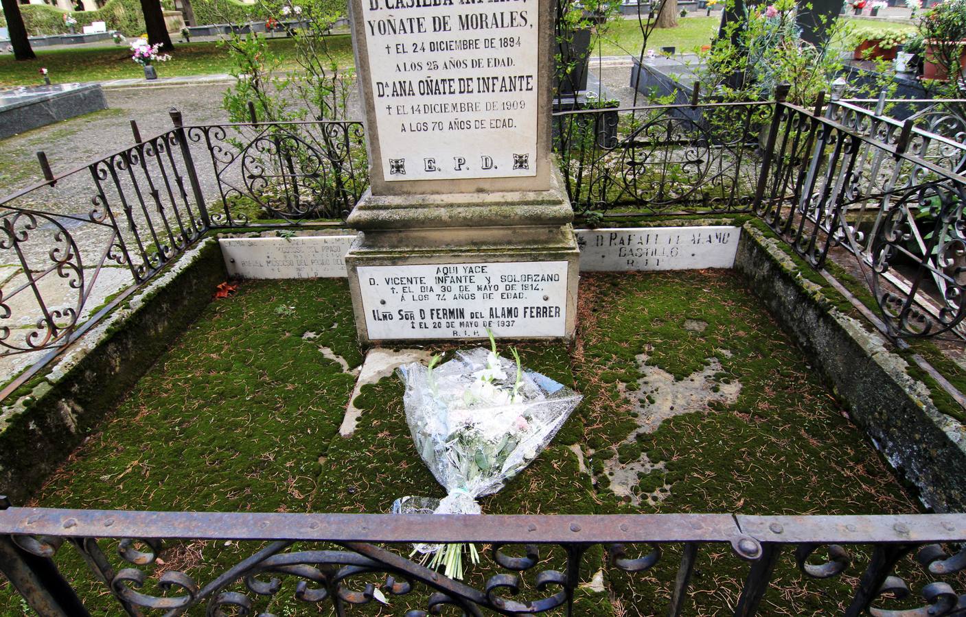 La segunda muerte de los ilustres