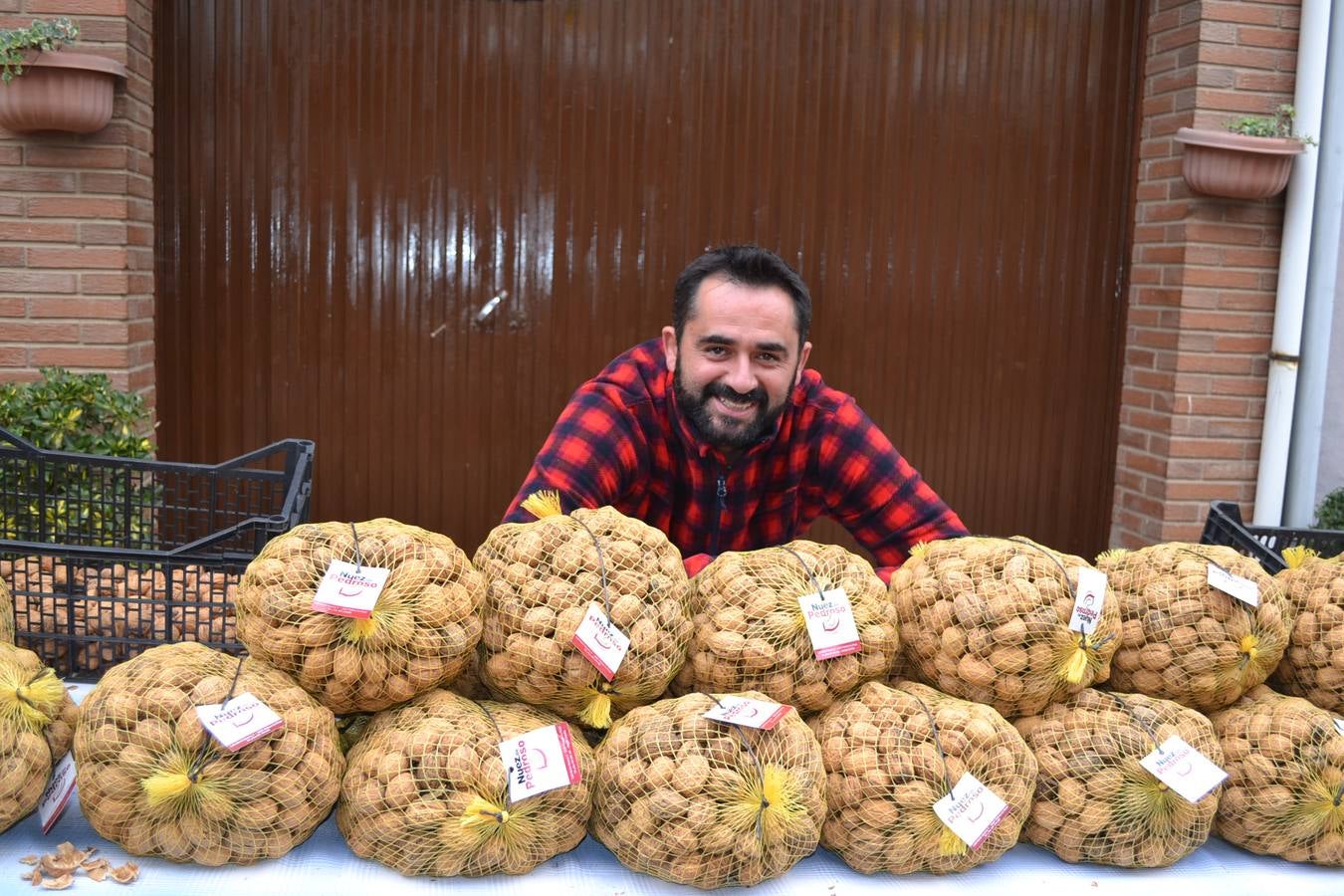 Nueces y Pedroso