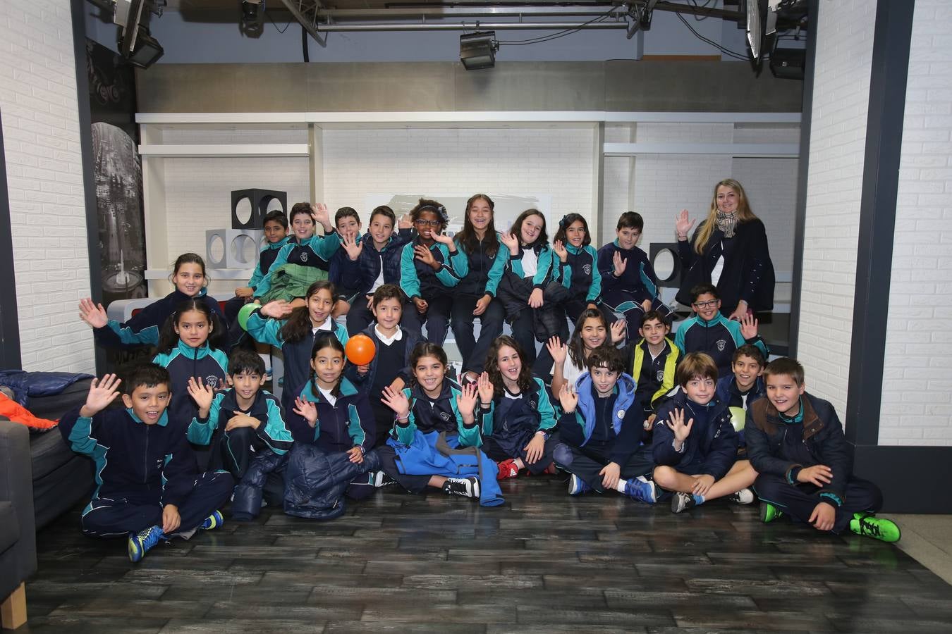 Hoy nos visitan los alumnos de 5º A de las Adoratrices