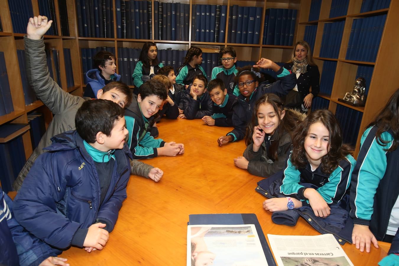 Hoy nos visitan los alumnos de 5º A de las Adoratrices