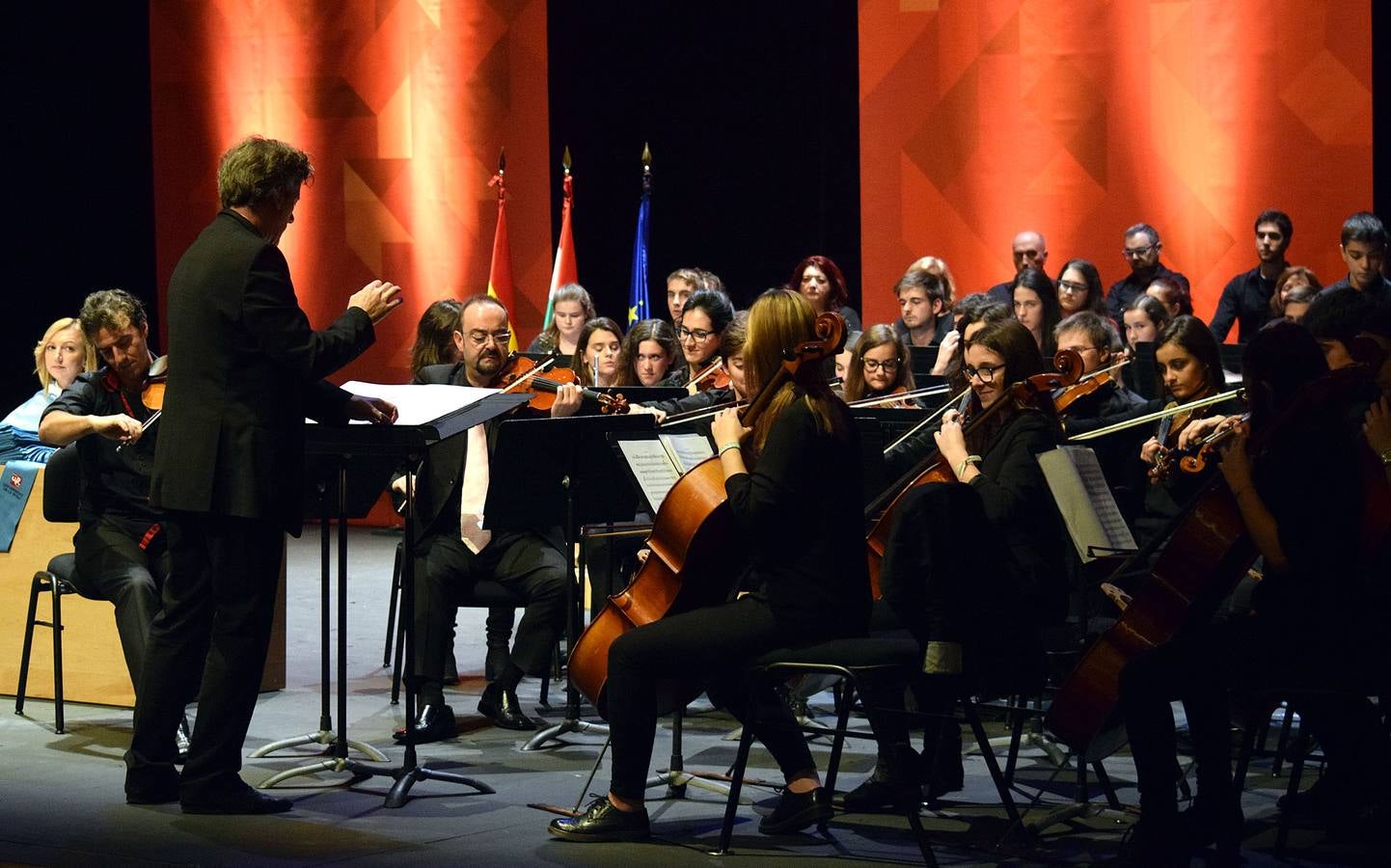 Graduación de la Facultad de Letras y de la Educación en la Universidad de La Rioja